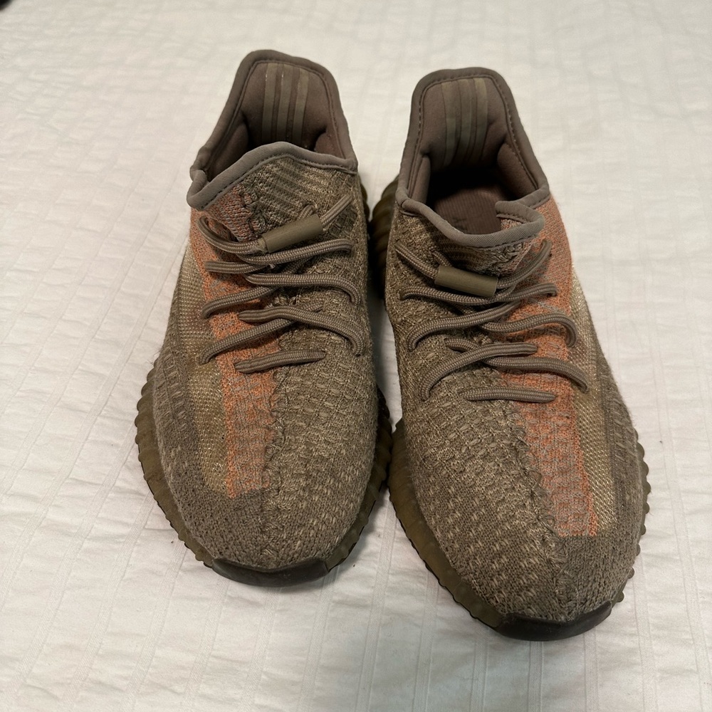 Yeezy 350 San Taupe